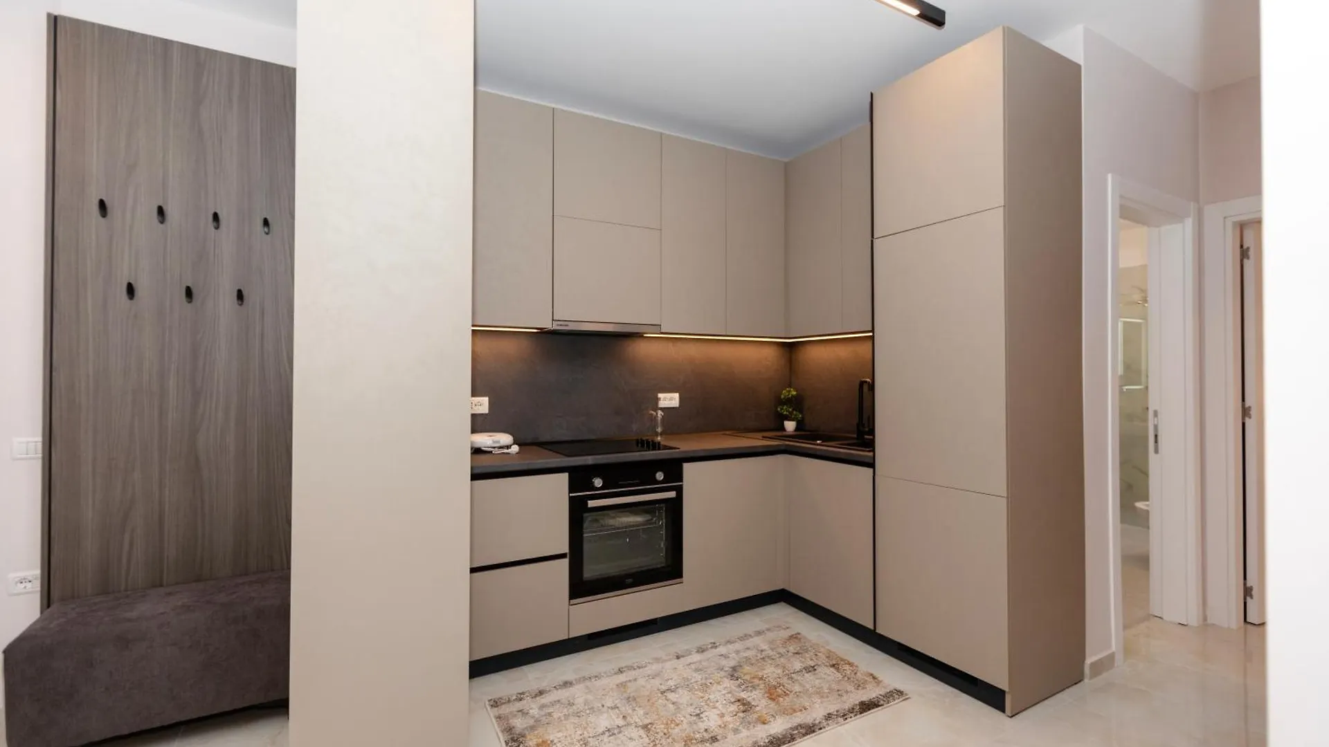 Imperial Visar Apartments Melody Avlonya