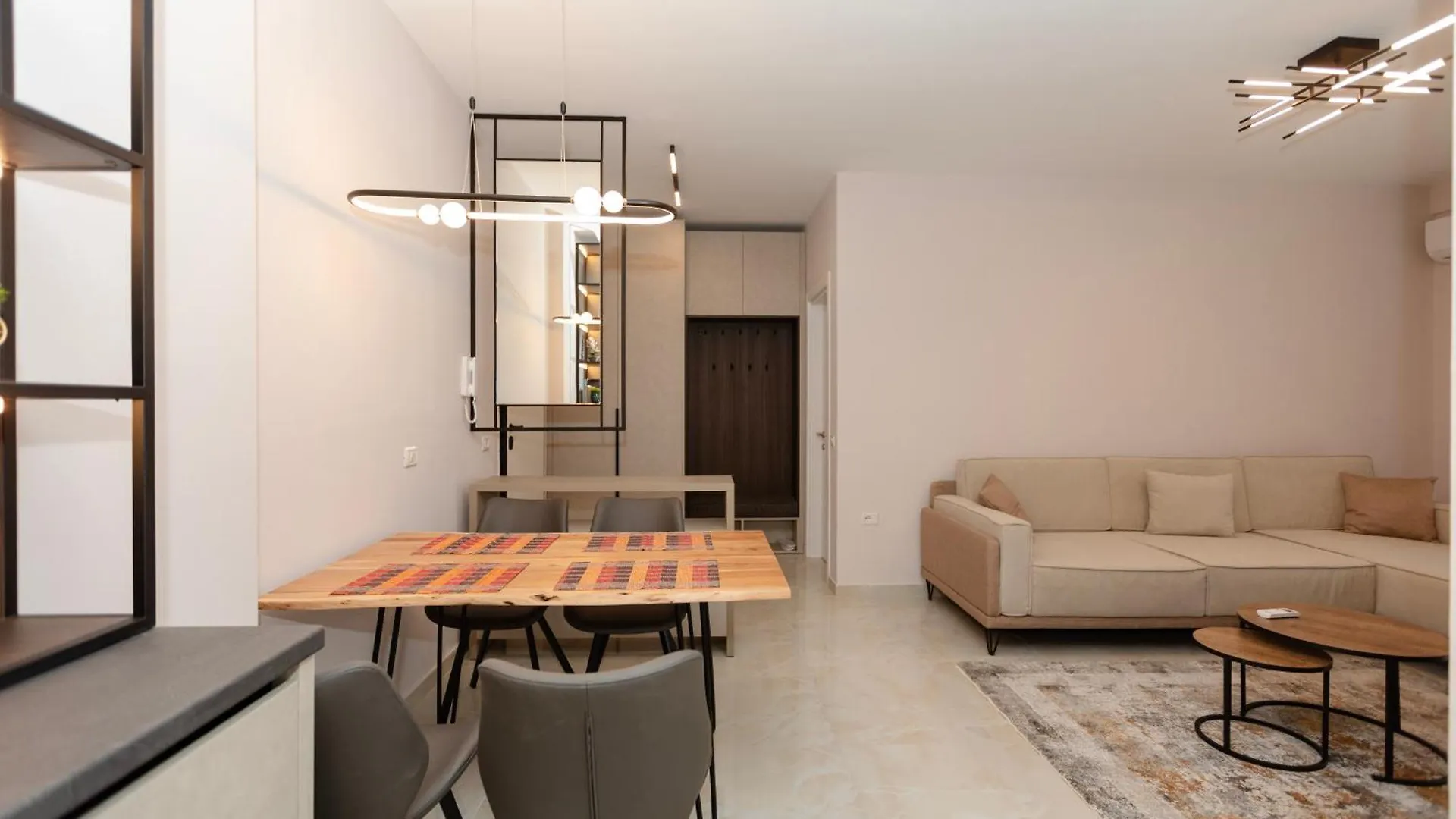 Imperial Visar Apartments Melody Avlonya