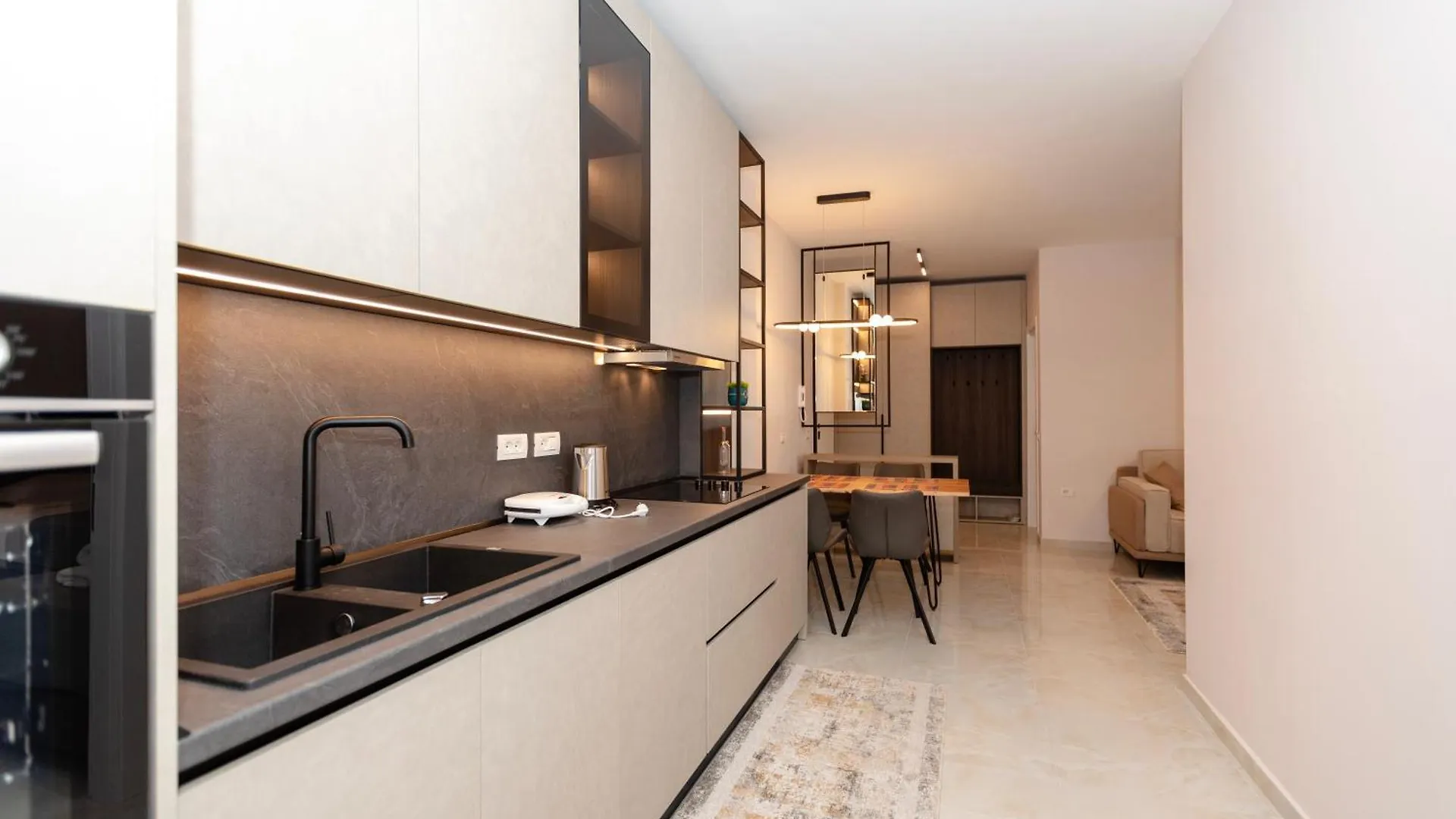 Imperial Visar Apartments Melody Avlonya